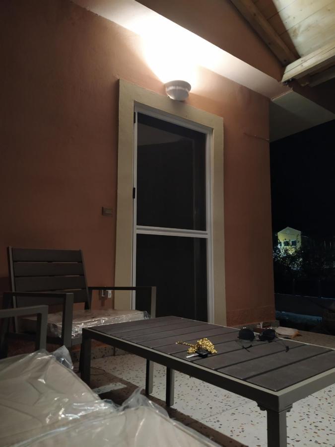 Nikos' Home Гастури Экстерьер фото