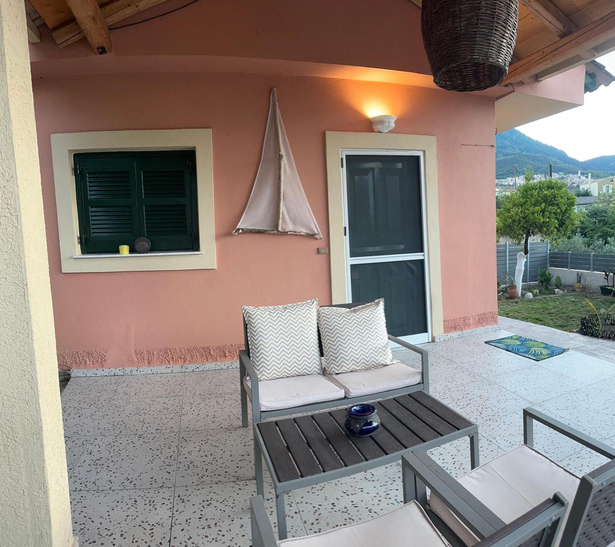 Nikos' Home Гастури Экстерьер фото